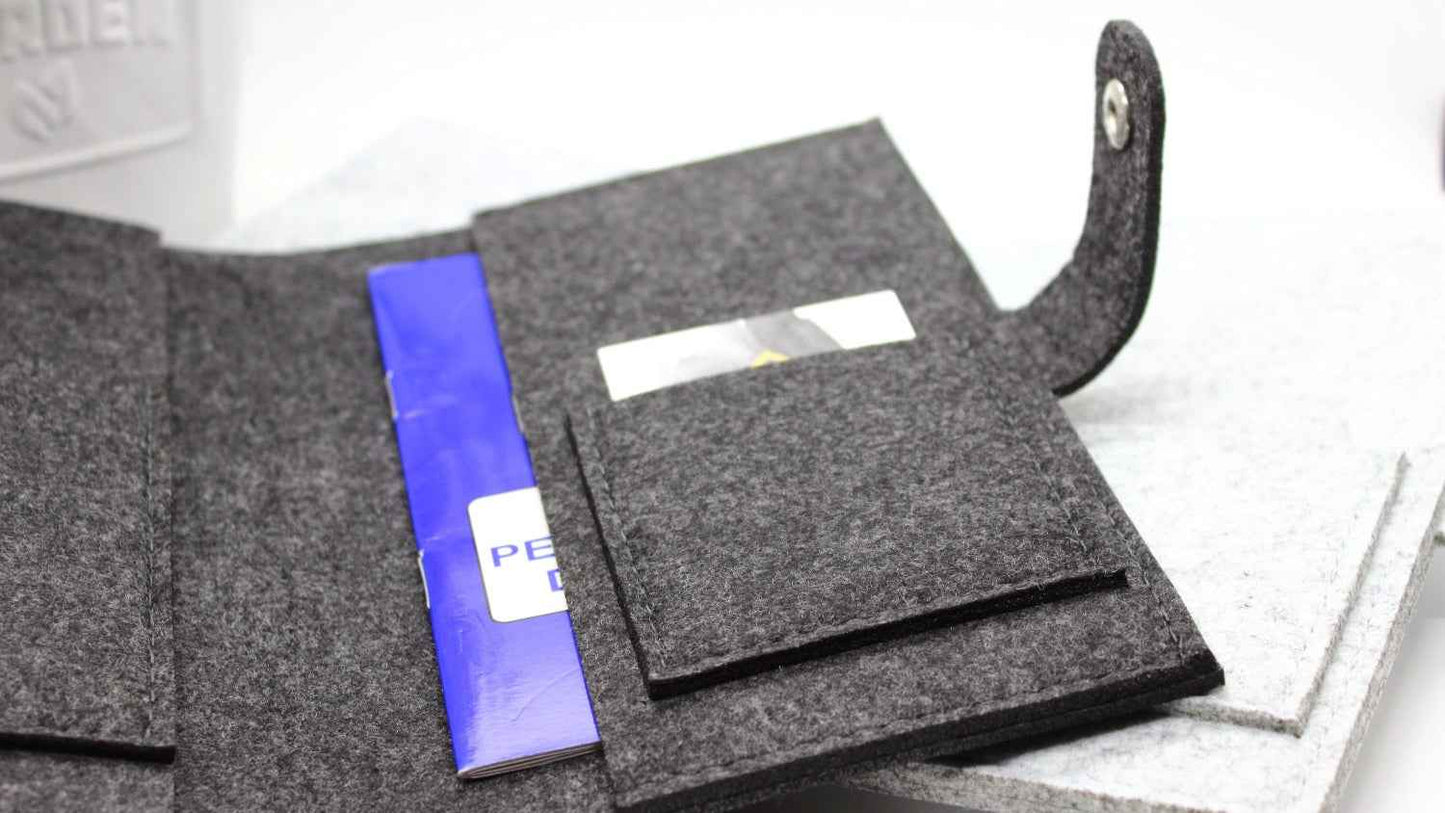 Hundepass-/Katzenpass Mappen personalisiert – Heimtierausweis individuell gestalten