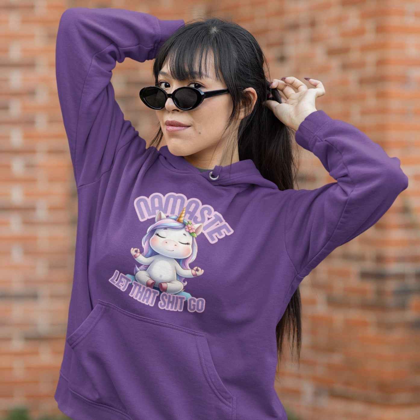 Unisex Hoodie, lustiges Einhorn Motiv mit Spruch: Namaste, let that shit go