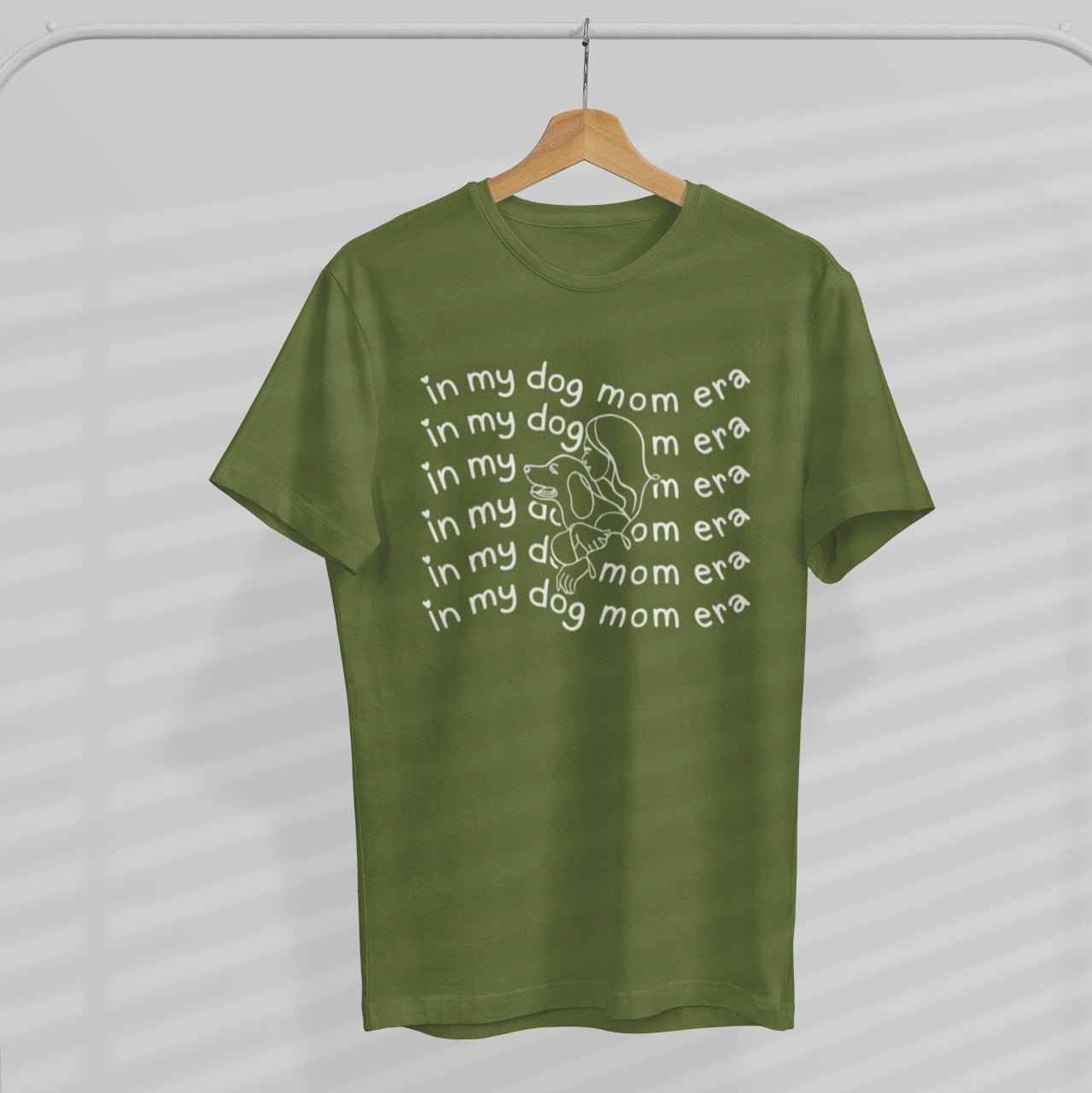 Unisex T-Shirt "in my dog mom era"