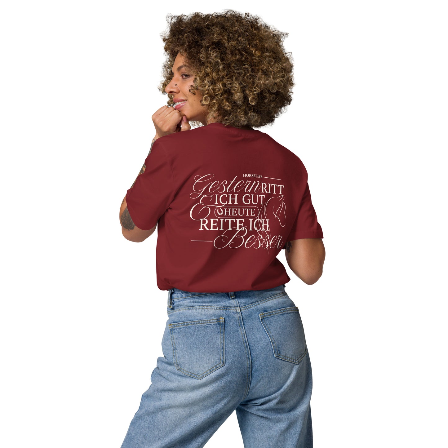 Shirt für Reiterinnen mit dem coolen Motiv auf dem Rücken "gestern ritt ich gut & heute reite ich besser" Shirt Farbe burgundy.