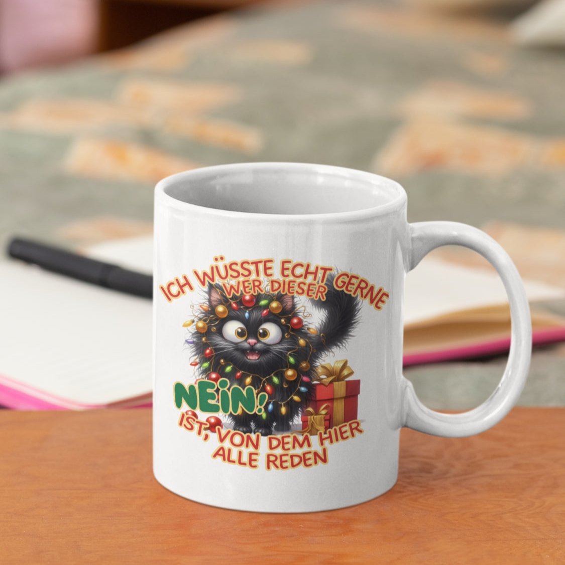 super süße und lustige weihnachtstasse mit katzen motiv und spruch ´wer ist eigentlich dieser nein von dem alle reden.´