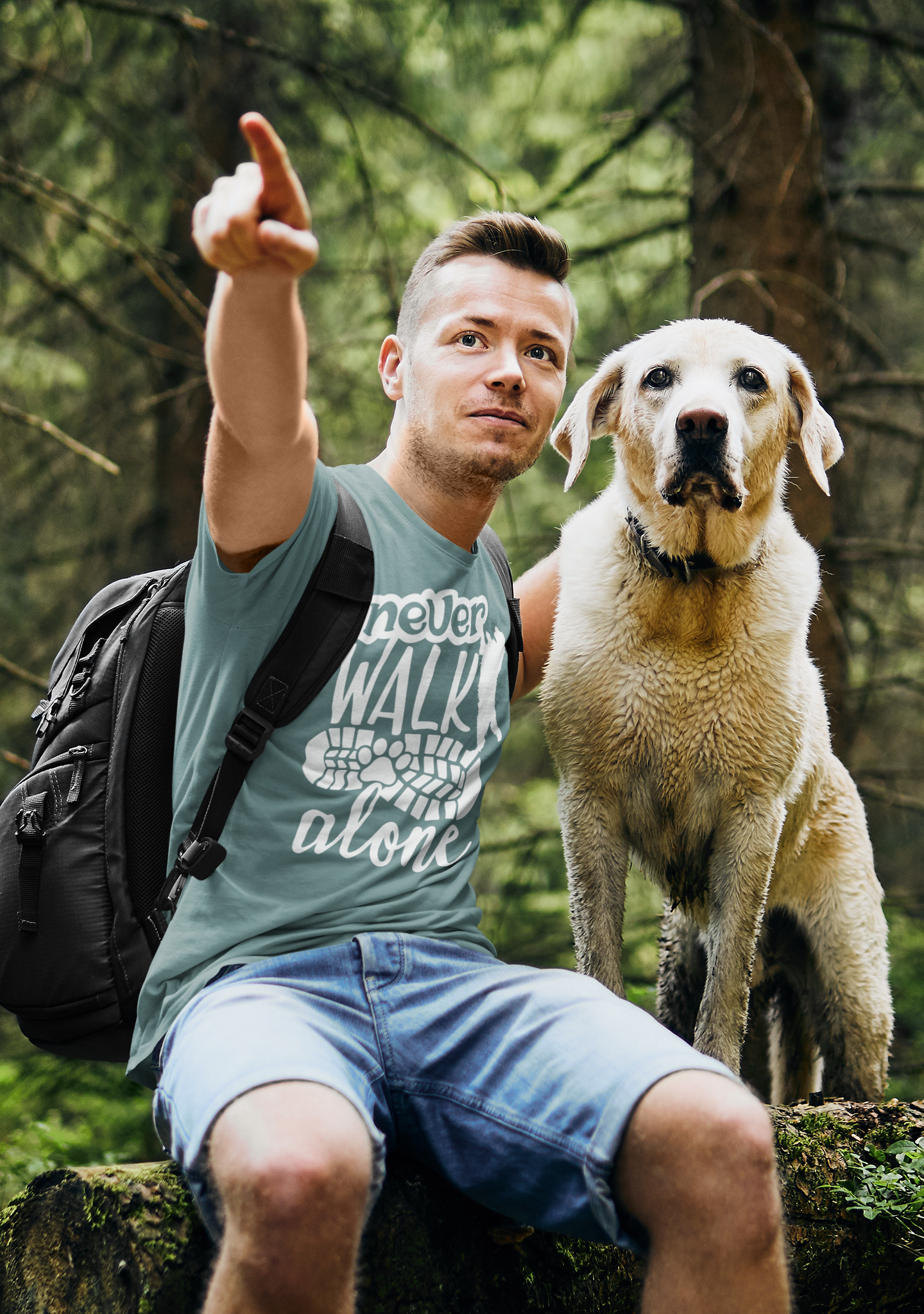 Hundeshirt für sie und ihn in unisex, motiv hundeliebe und spruch never walk alone