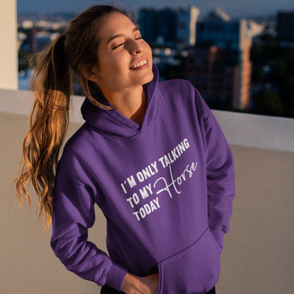 Pferdepullover, Sweatshirt für Reiterinnen, Frauenpullover, Damen Hoodie, Stallpullover Pferde Shirt im Vintage Stil / Pferdeliebhaber / Reitsport Shirt / Pferd als treuer Begleiter / Inspirierender Pferde Spruch - Damen Shirt