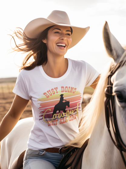 Tshirt westernreiten, für alle Cowgirls das perfekte pferdetshirt, Cowgirl, Westernpferd, Pferdeliebhaber Cowgirl Hoodie, Cowgirlpullover, Pferdemotiv Damen Hoodie, Stallpullover Pferde Shirt im Vintage Stil / Pferdeliebhaber / Reitsport Shirt / Pferd als treuer Begleiter / Inspirierender Pferde Spruch - Damen Shirt