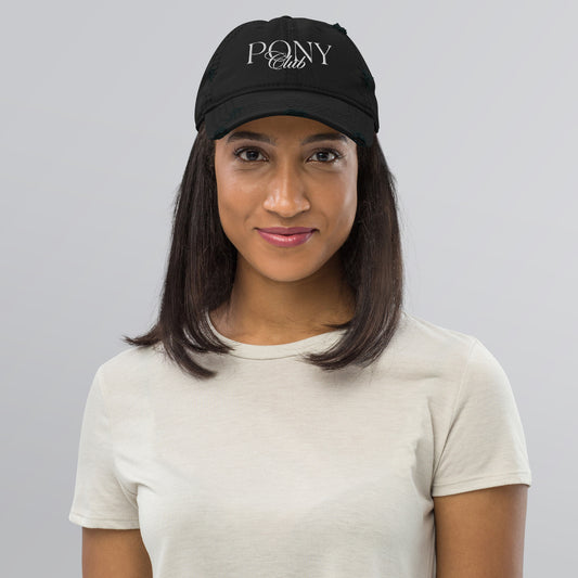 Stickmotiv "Pony Club" in modernem Schriftzug auf used-look Cappy in 3 verschiedenen Farben vorrätig