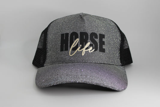 Glitzer Cap, silberfarben mit aufdruck "horse life"