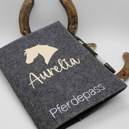 Pferdepass Mappe/ Equidenpass Mappe "personalisiert"