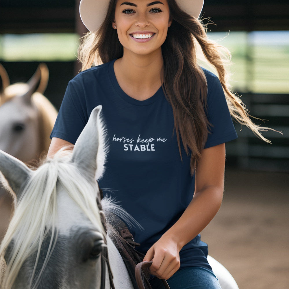 T-Shirt 'horses keep me stable' Pferdeshirt